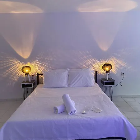 Luxurious 3